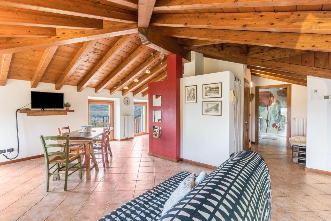 Casa Mandello Apartment Salo Bagian luar foto