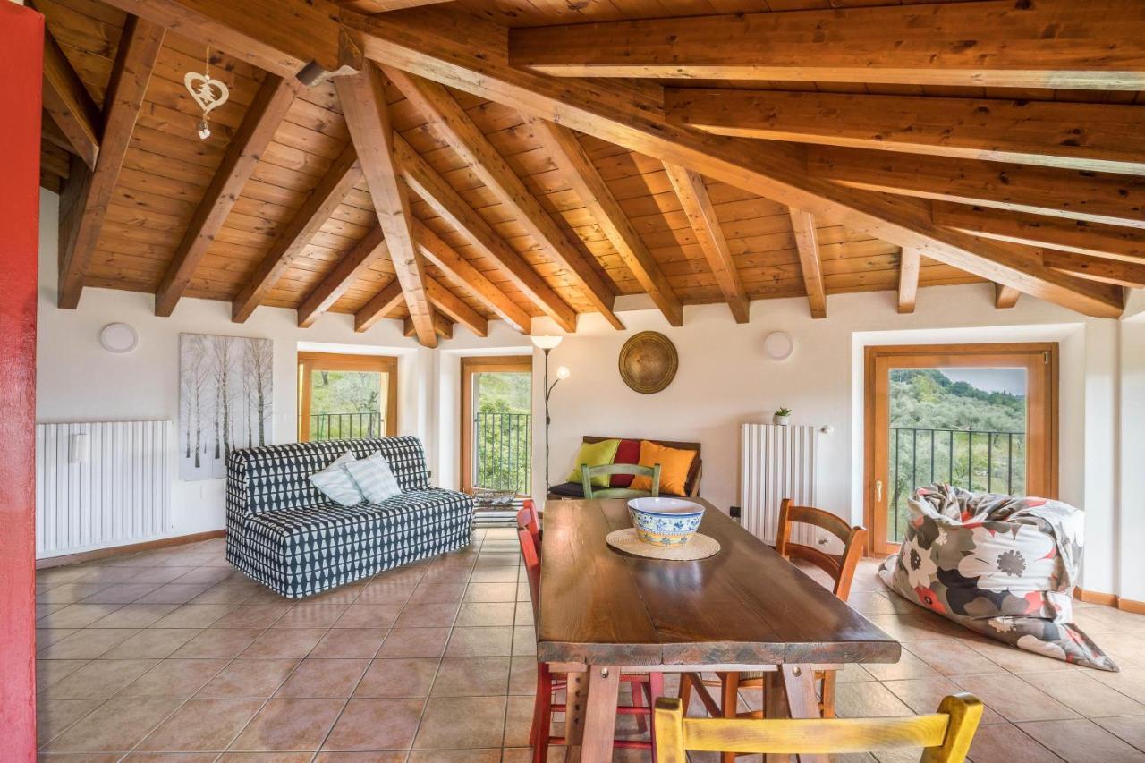 Casa Mandello Apartment Salo Bagian luar foto