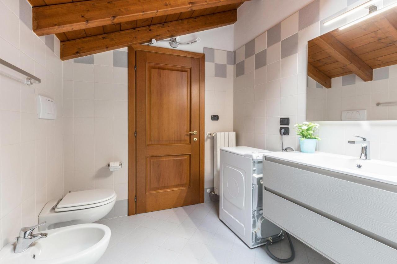 Casa Mandello Apartment Salo Bagian luar foto