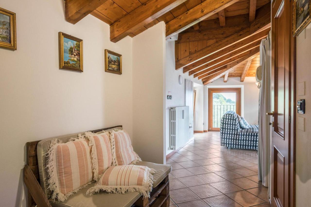Casa Mandello Apartment Salo Bagian luar foto